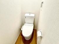 トイレ:1Fトイレ。トイレは1Fと2Fの2ヵ所に設置。