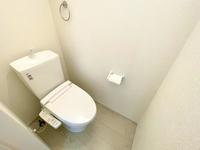 トイレ:1Fトイレ。トイレは1Fと2Fの2ヵ所に設置。