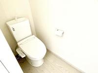 トイレ:1Fトイレ。トイレは1Fと2Fの2ヵ所に設置。