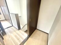 収納:3F廊下からも6帖洋室からもいけます。