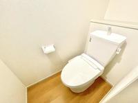 トイレ:1Fトイレ。トイレは1Fと2Fの2ヵ所に設置。